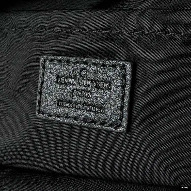 LV 19T1L0424 Bags 0511